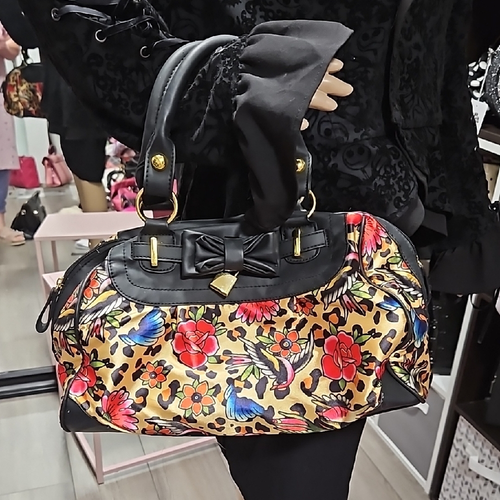 Floral satin Patterned Handbag with Black Accents